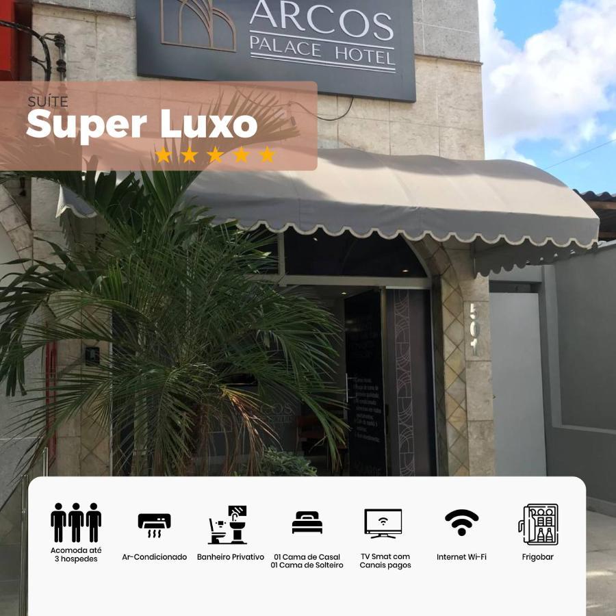 Palace * Arcos